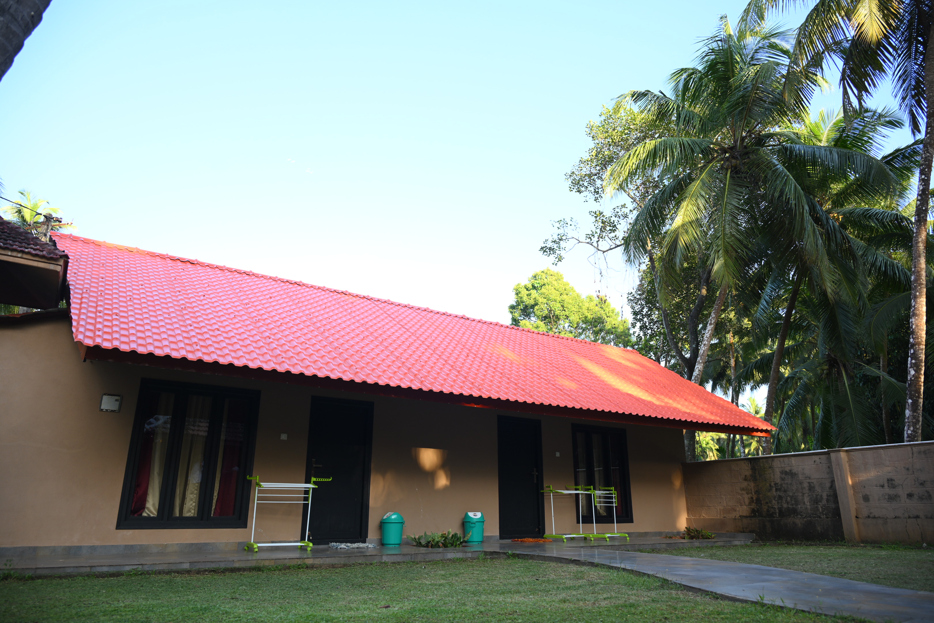 Ambodi Guthu gallery photo 4